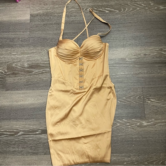 NWT Oh Polly NEW ROMANCE Pleated Bust Corset Mini Dress In Beige. Size 2 - Picture 6 of 6